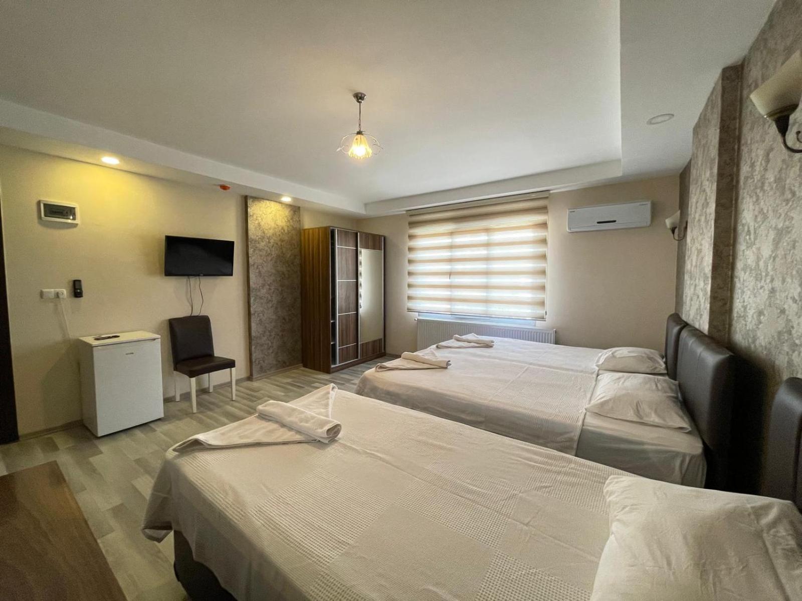 Ikarus Hotel Kusadasi Exterior photo