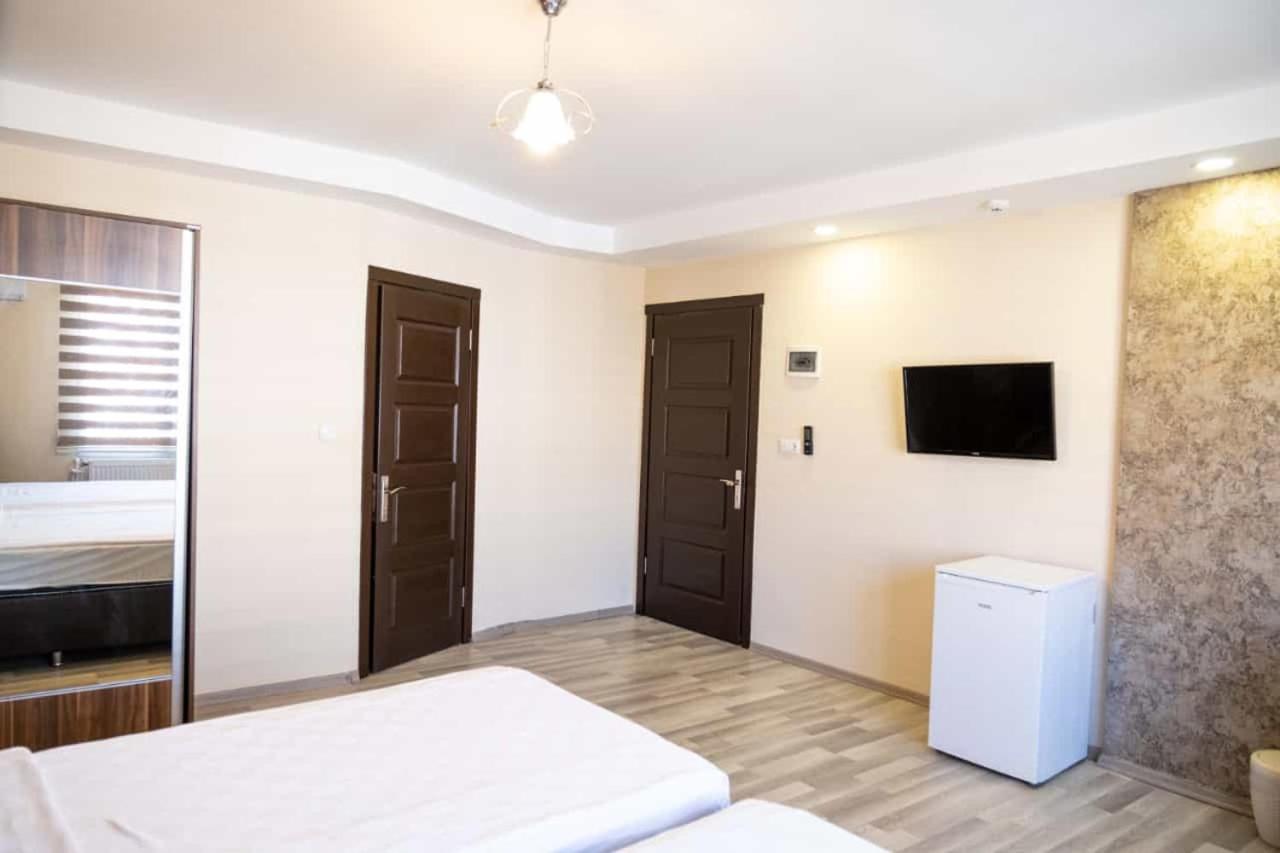 Ikarus Hotel Kusadasi Exterior photo